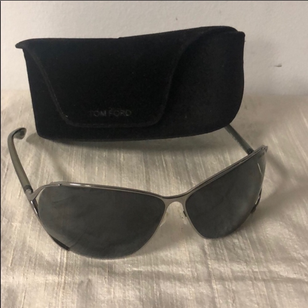 Authentic Tom Ford Sunglasses perfect